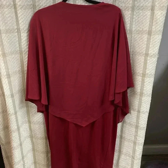 FOLUNSI Women's Plus Size V Neck Bodycon Pencil Dresses Chiffon Cape Midi Dress - Picture 5 of 6